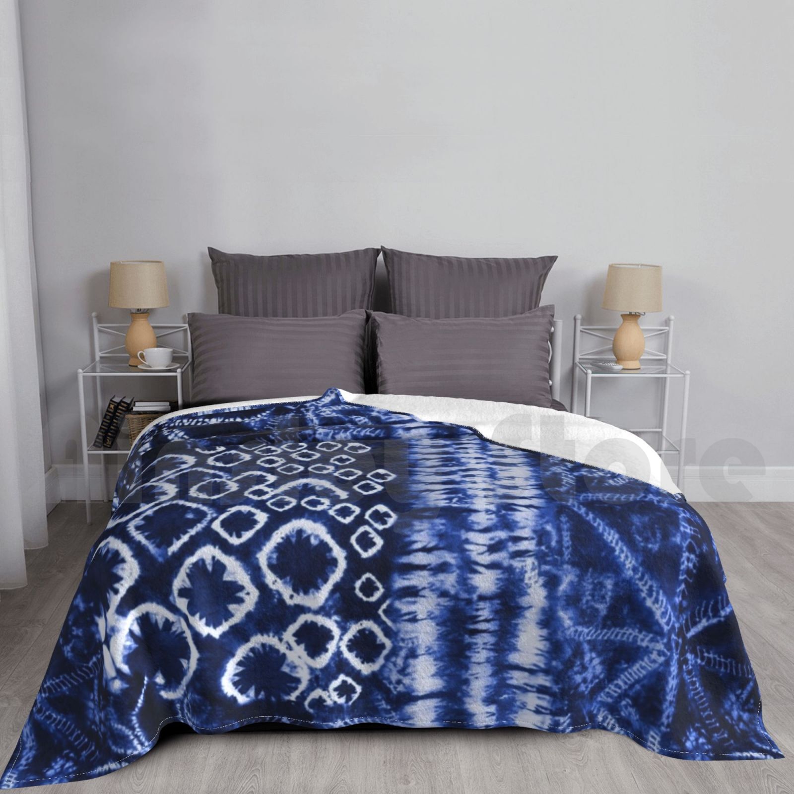Blanket Deep Sea Blue Shibori  – обзор и цена Shibori Tie Dye